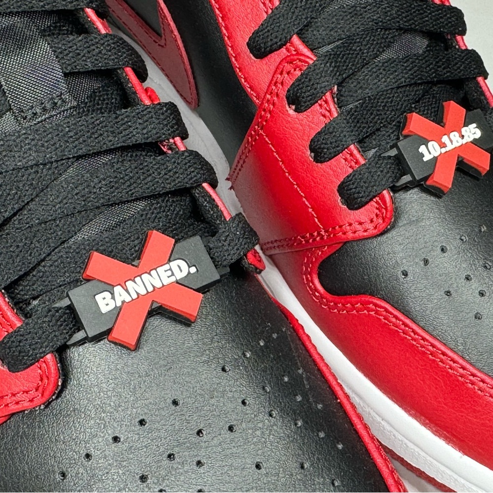 Jordan 1 OG Shoe Sneaker Charm / Dubrae